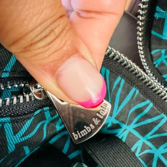 Beautiful Bimba and Lola travel suitcase. - Picture 12 of 14